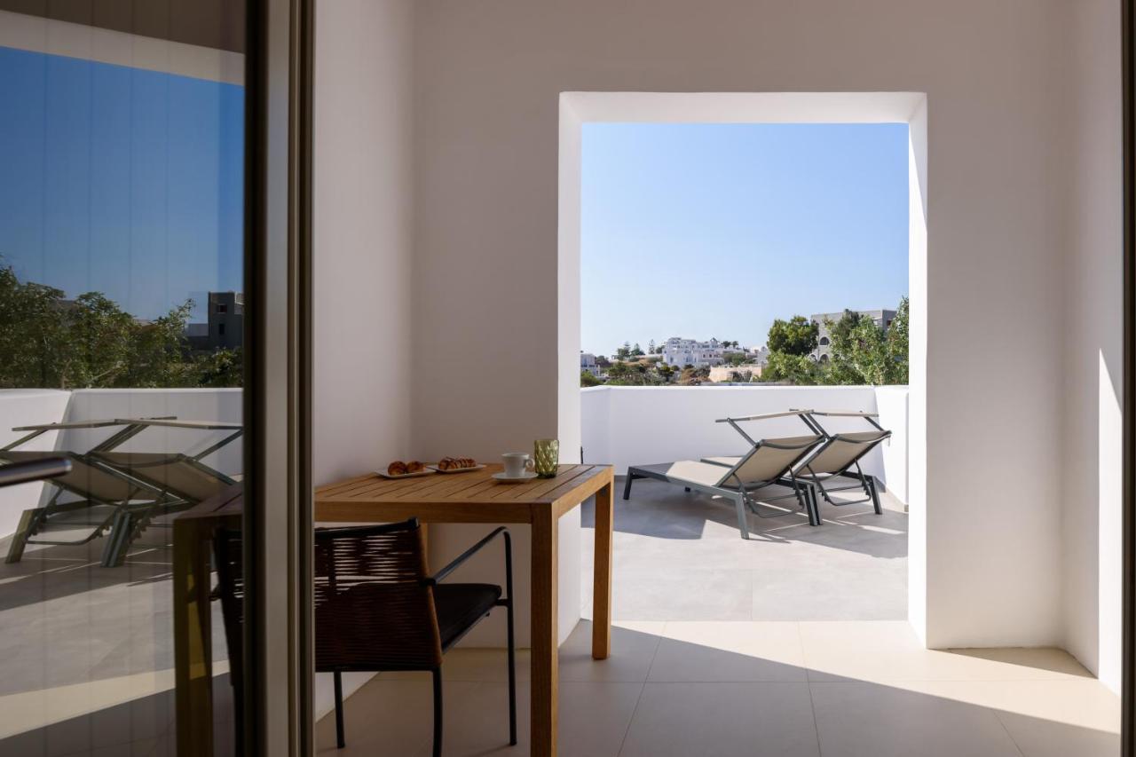 Este Luxury Suites Fira  Exteriér fotografie