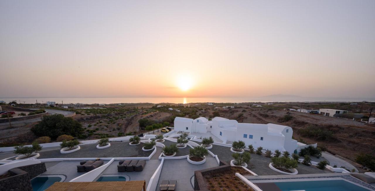 Este Luxury Suites Fira  Exteriér fotografie